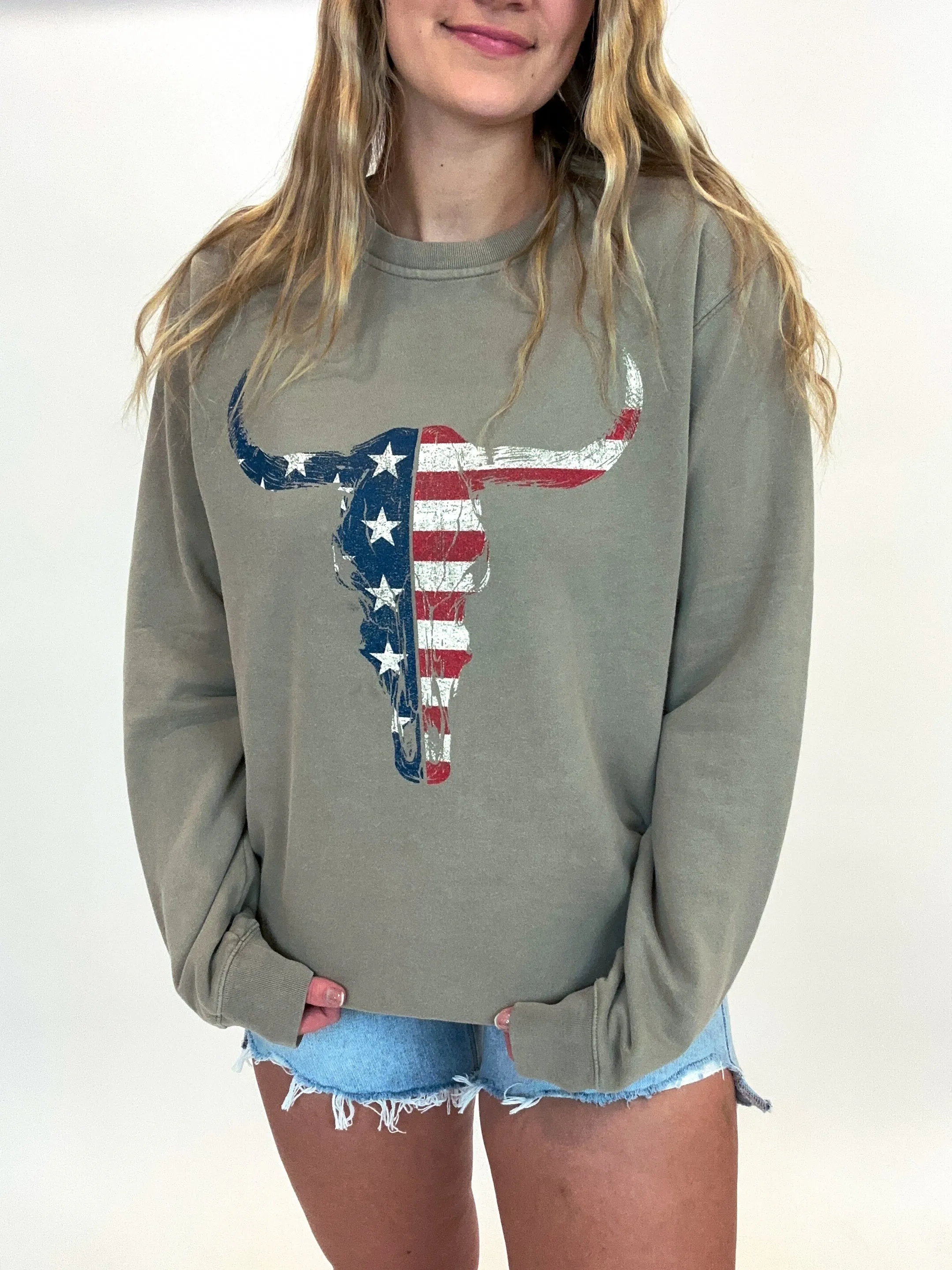 American Longhorn Crewneck