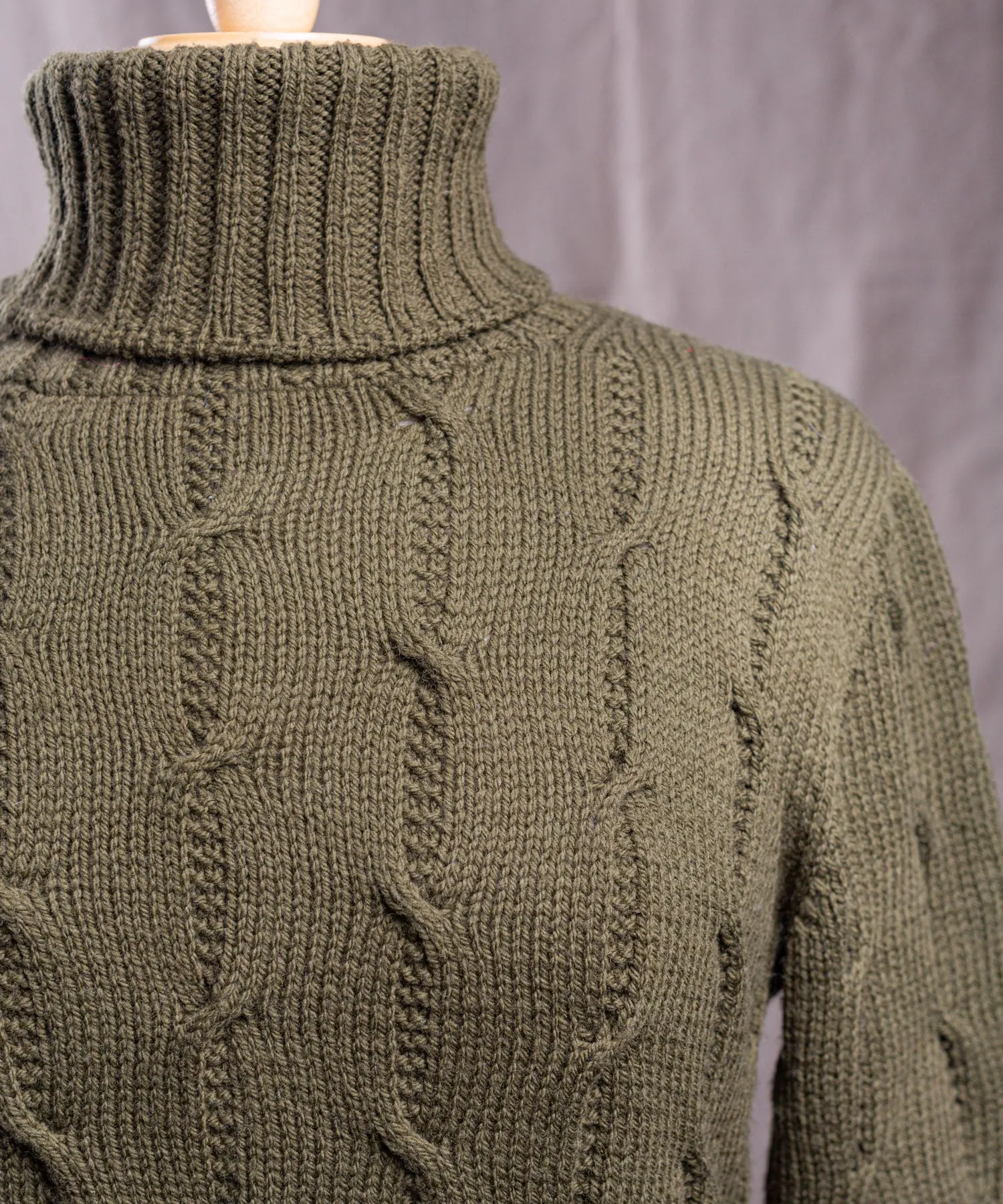 Blume Pullover | Design Sample