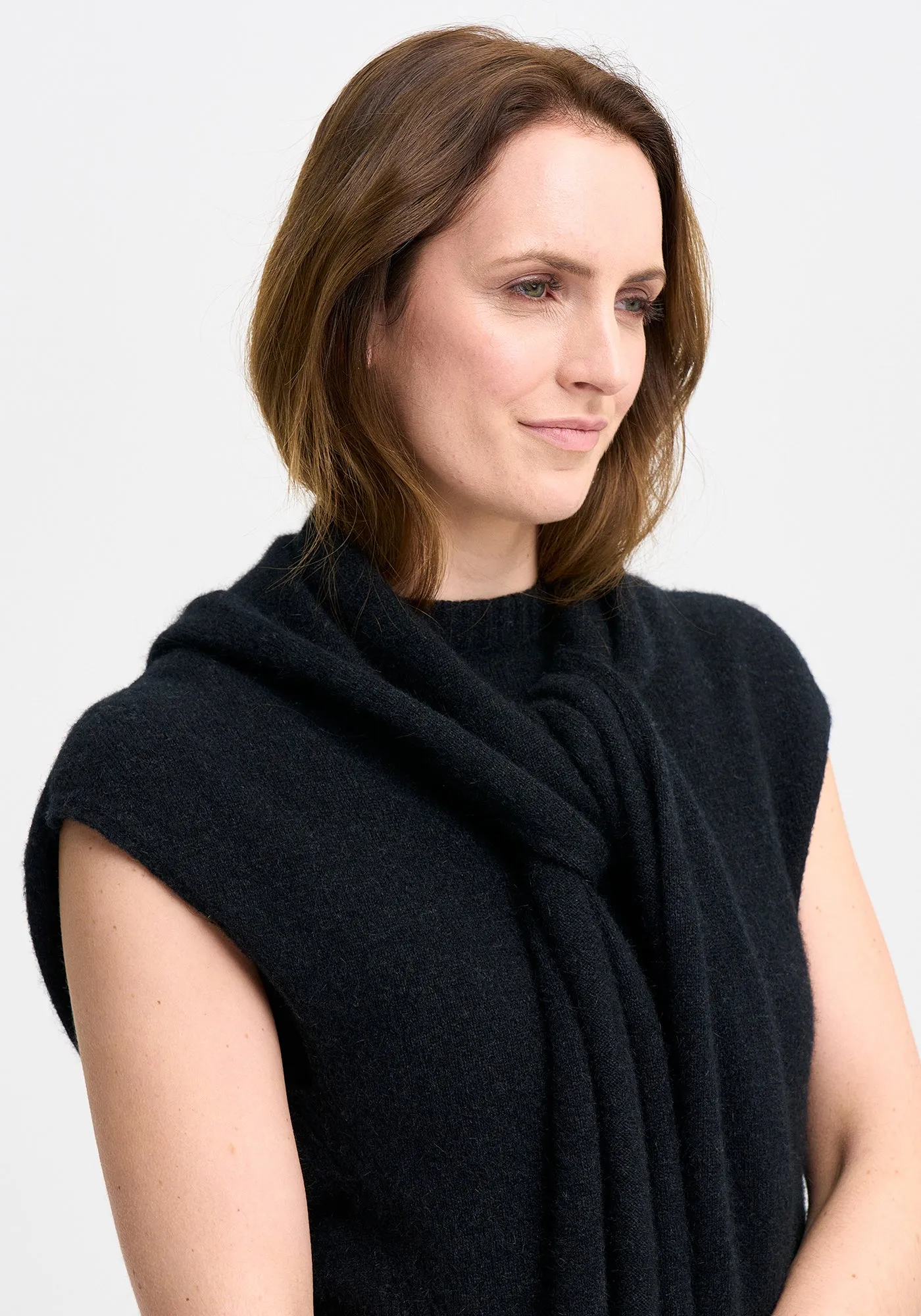 Clava Scarf