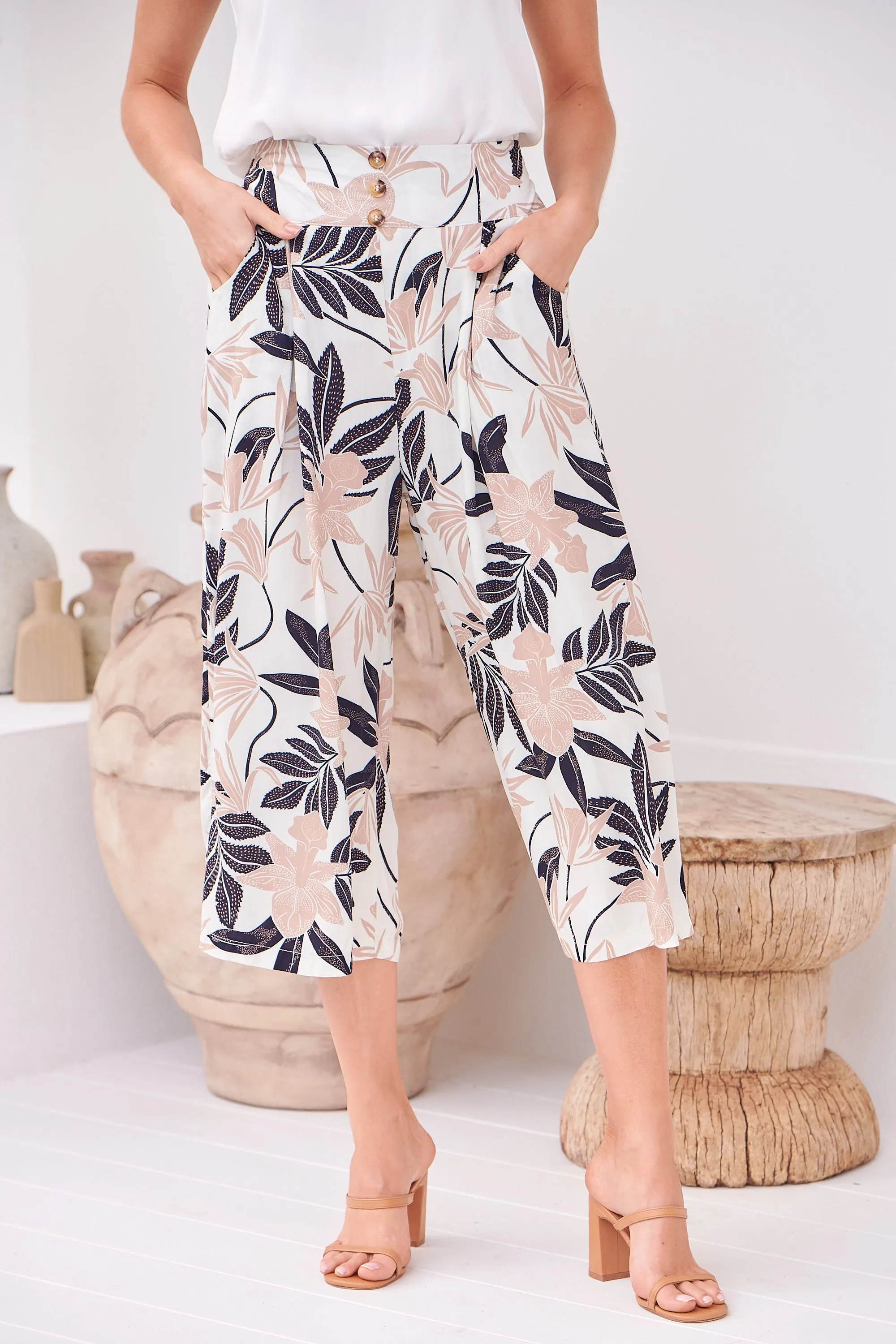 Darcie White/Leaf Print Wide Leg Crop Pant