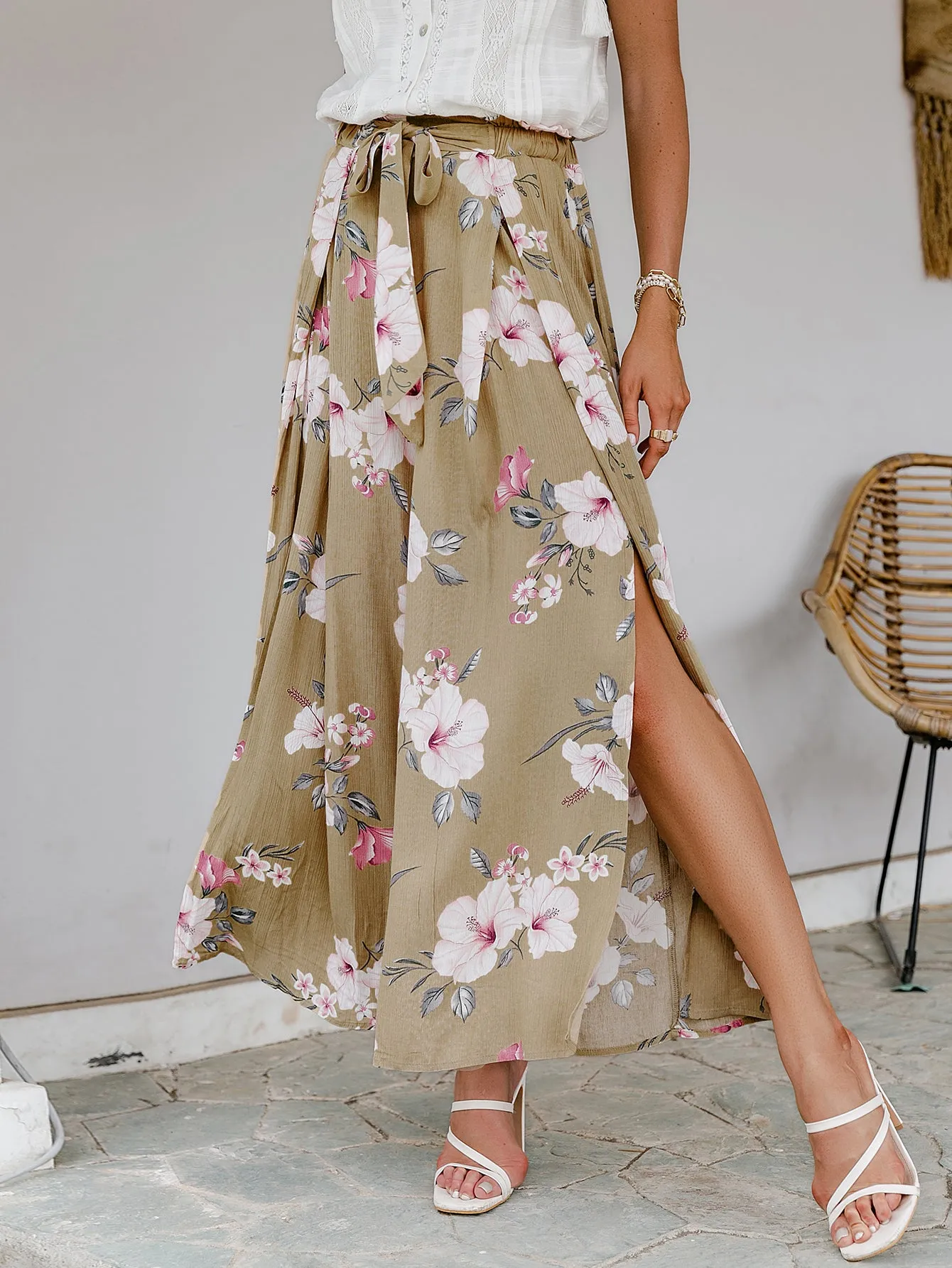 Floral Tie-Waist Split Culottes